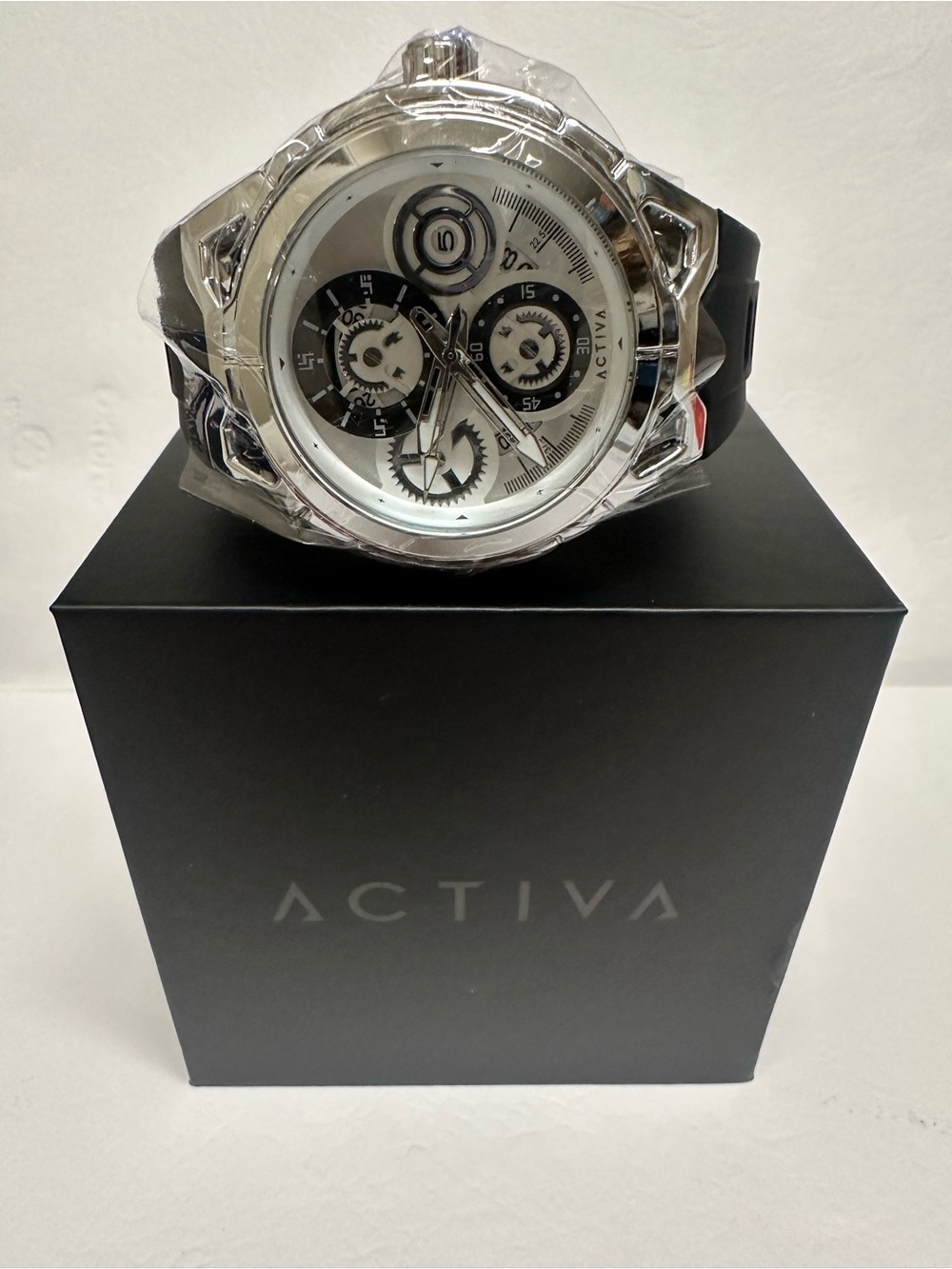 Activa Drift X Invicta Men's Watch - Picture 4 of 5